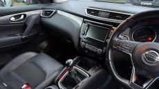 Nissan Qashqai 1.3 DiG-T 160 Tekna 5dr Petrol Hatchback